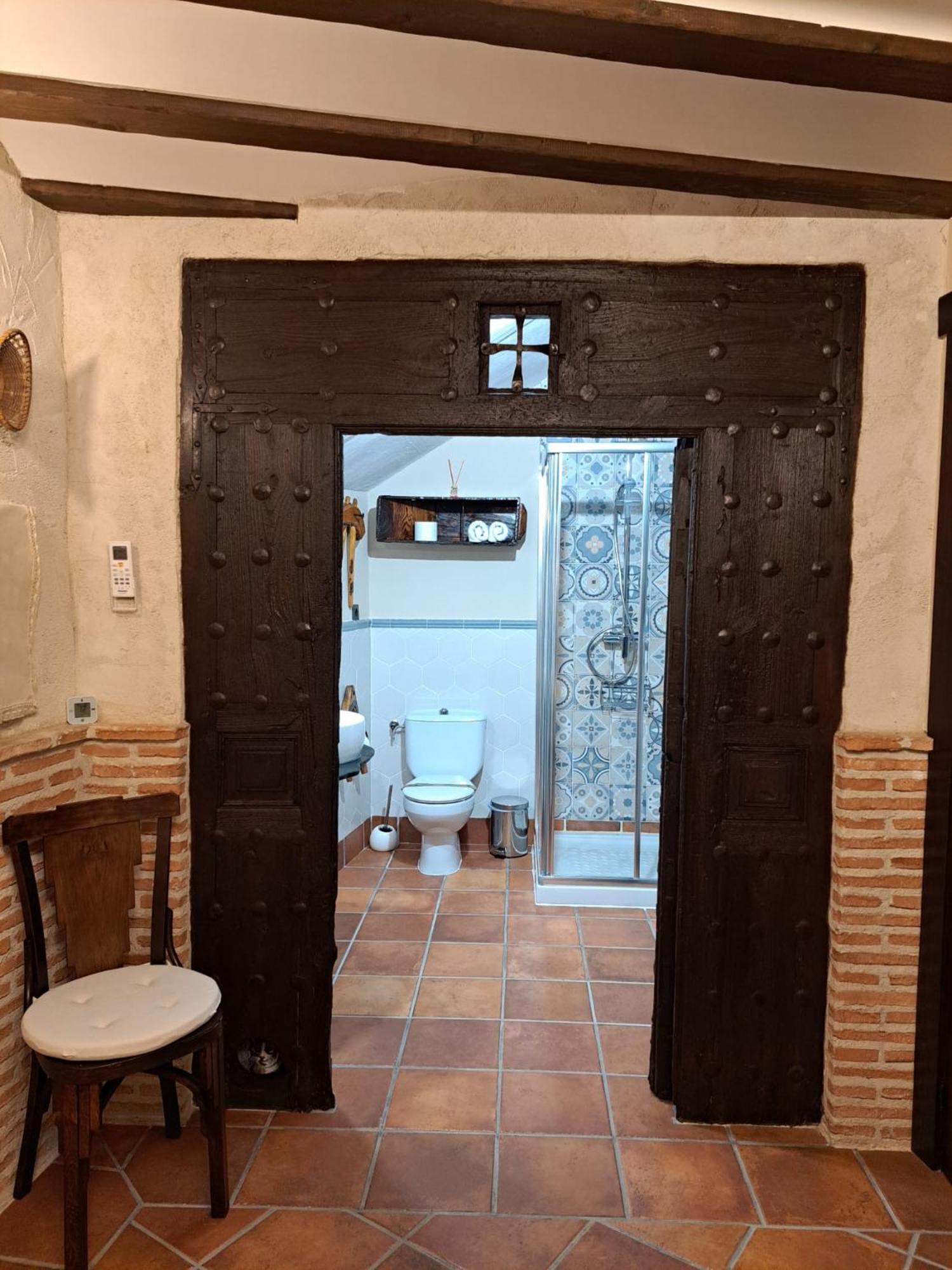 Casa Rural La Bodega, Ofrece Cata De Vino Gratis Horche Kültér fotó